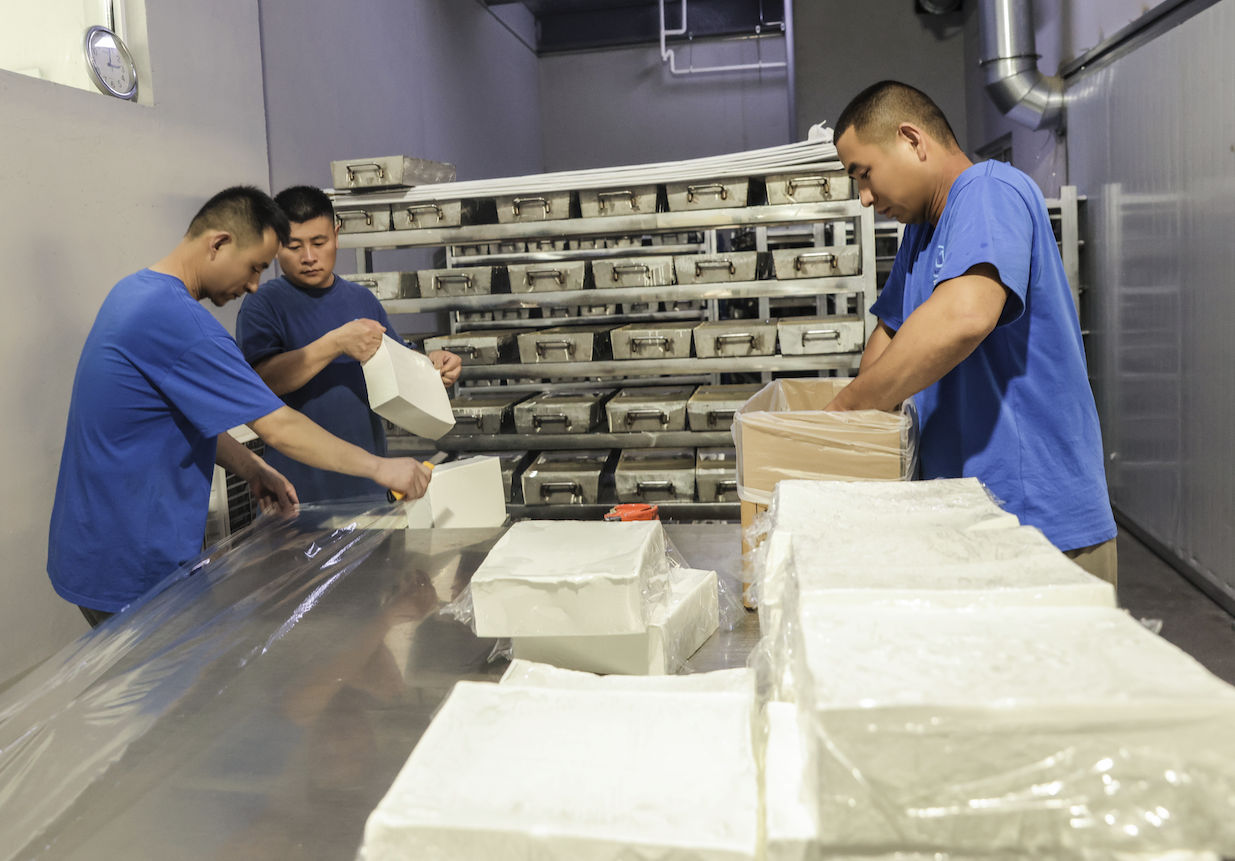 Hot melt adhesive used in the medical industry