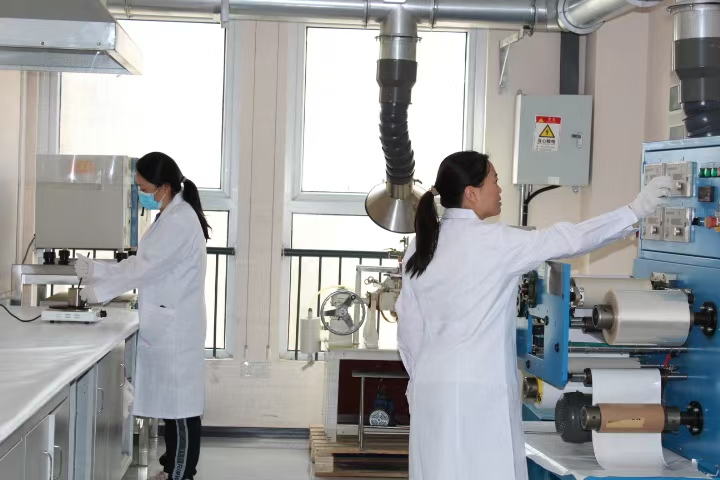 Hot melt adhesive used in the medical industry